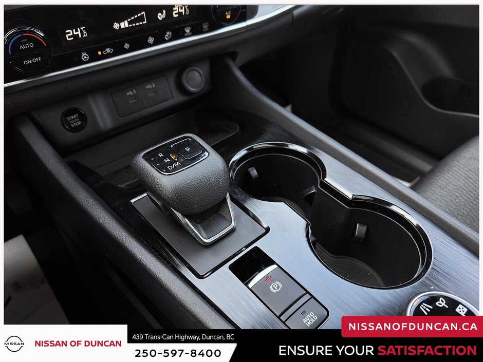 2024 Nissan Rogue SV-16