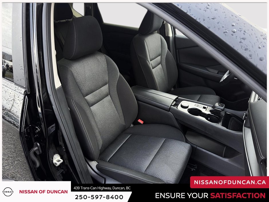 2024 Nissan Rogue SV-8