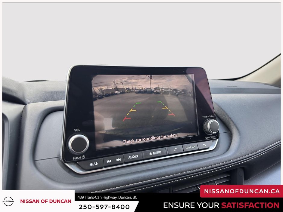 2024 Nissan Rogue SV-18