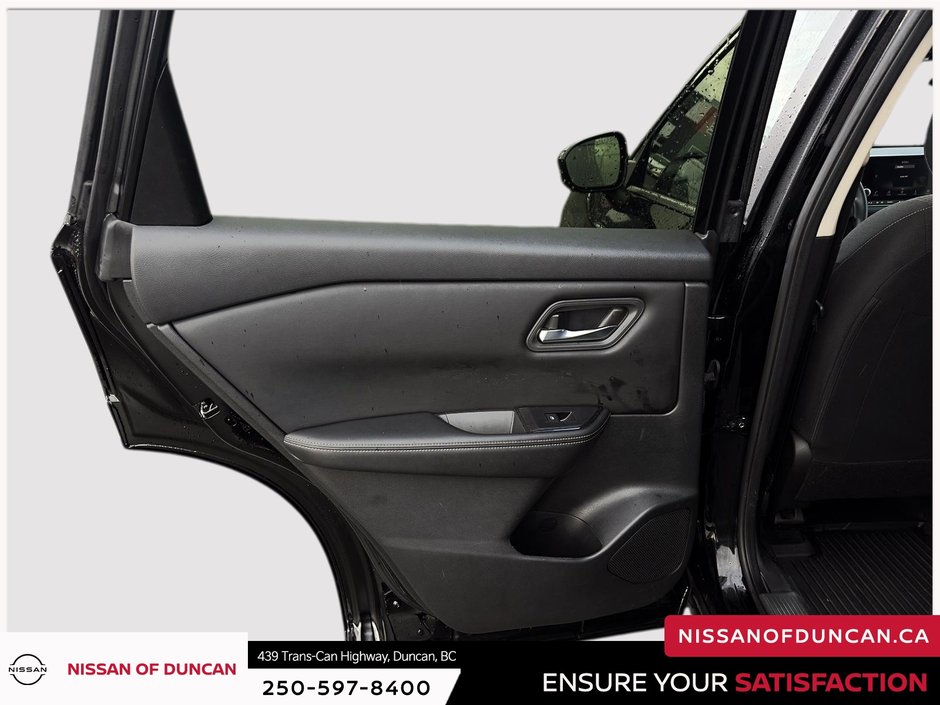 2024 Nissan Rogue SV-11