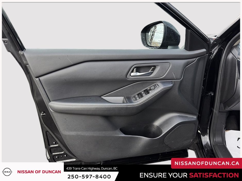 2024 Nissan Rogue SV-12