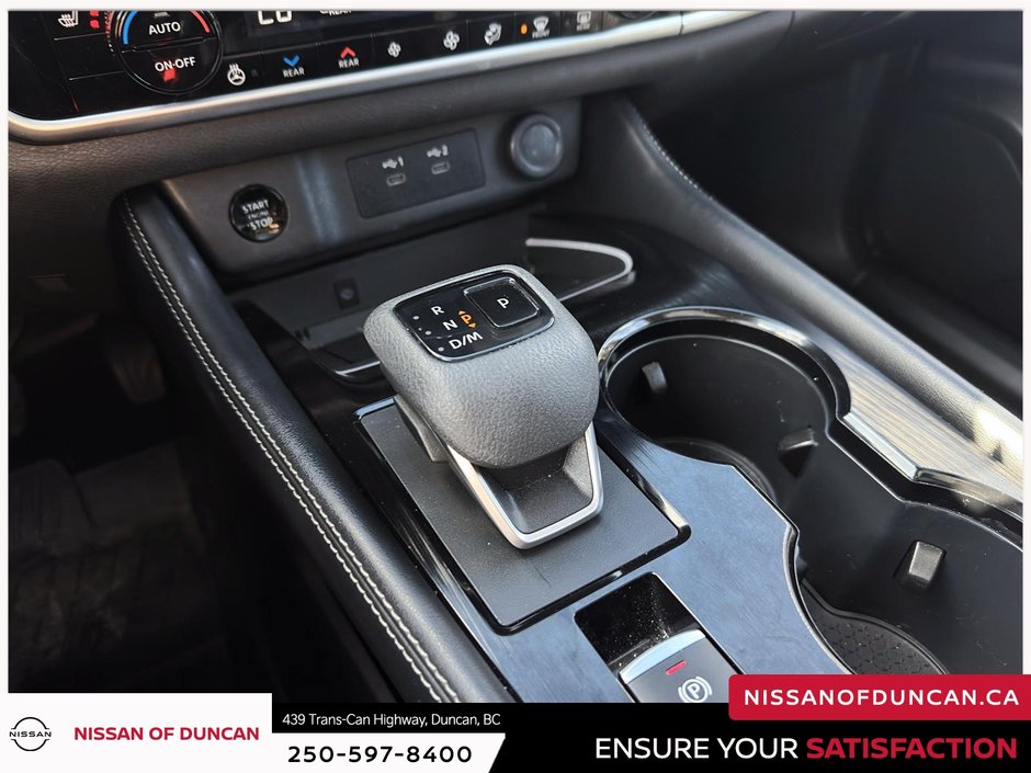 2024 Nissan Rogue Platinum-12