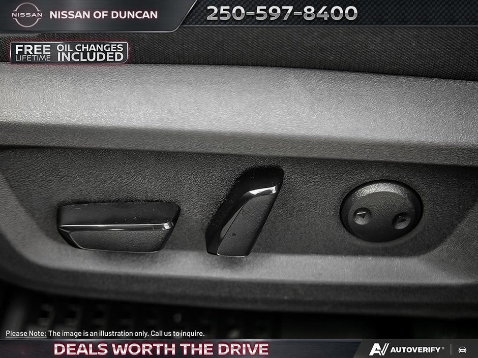 2025 Nissan Rogue SV MOONROOF-24