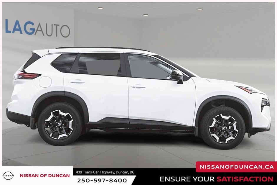 2025 Nissan Rogue Midnight Edition-6