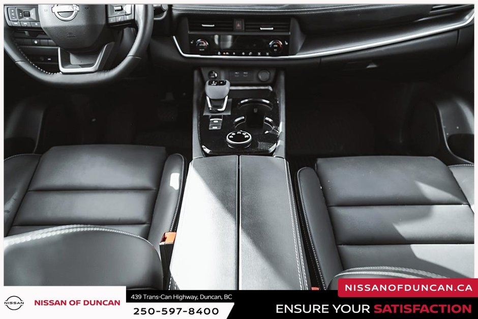 2025 Nissan Rogue Midnight Edition-21