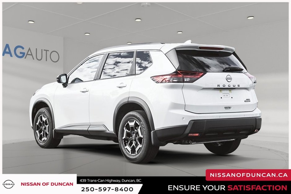 2025 Nissan Rogue Midnight Edition-3