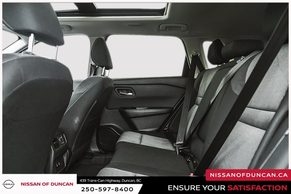 2025 Nissan Rogue SV-12