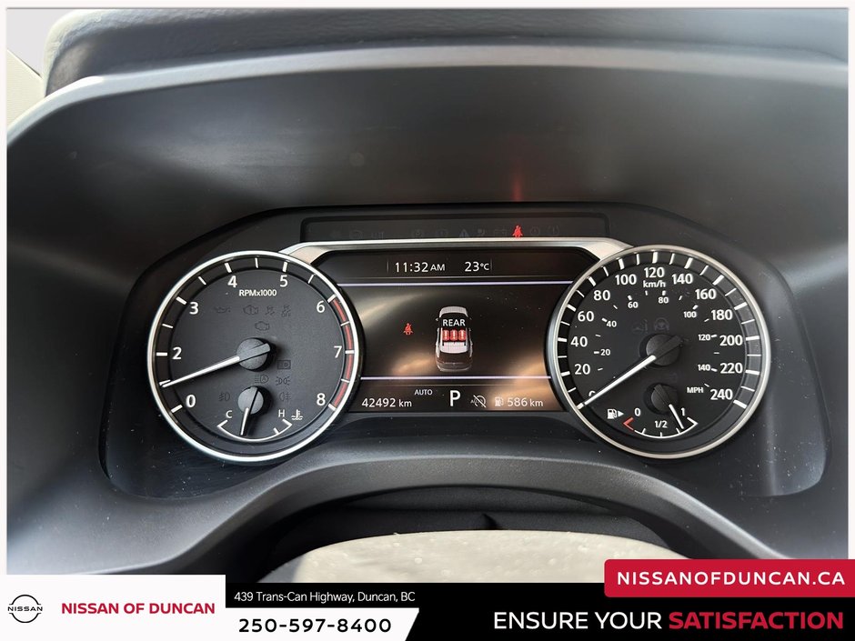2025 Nissan Rogue SV-13