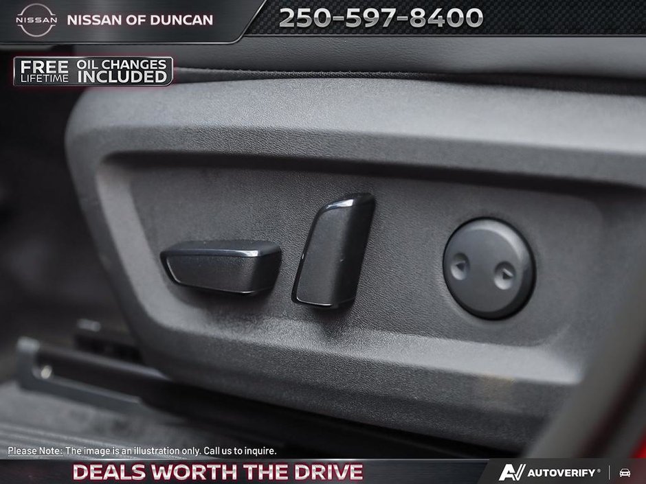 2026 Nissan Rogue SV Premium-25