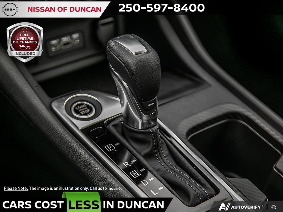 2025 Nissan Sentra SV MOONROOF-15