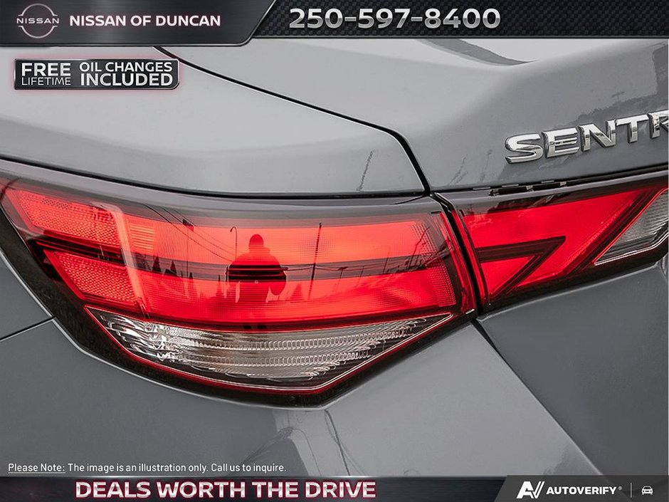 2025 Nissan Sentra SV-8