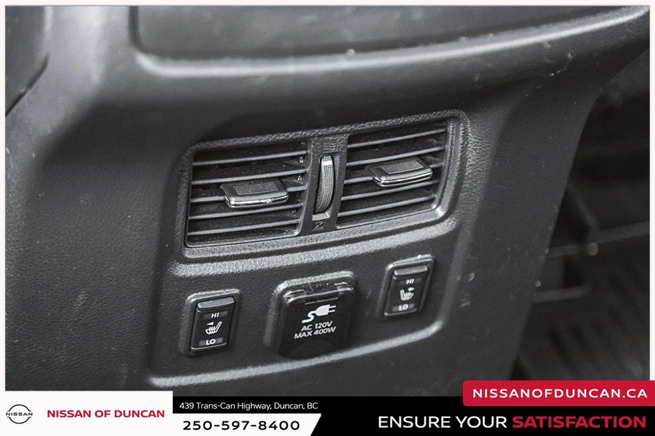 2018 Nissan Titan Platinum-17
