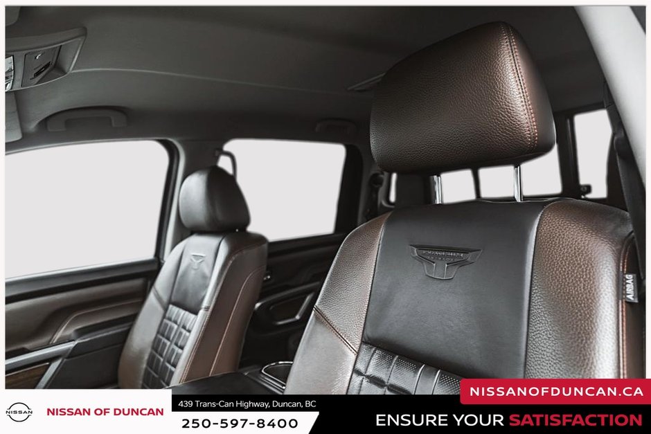 2018 Nissan Titan Platinum-15