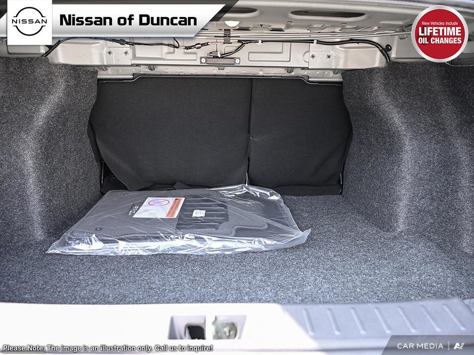 2024 Nissan Versa SV-6
