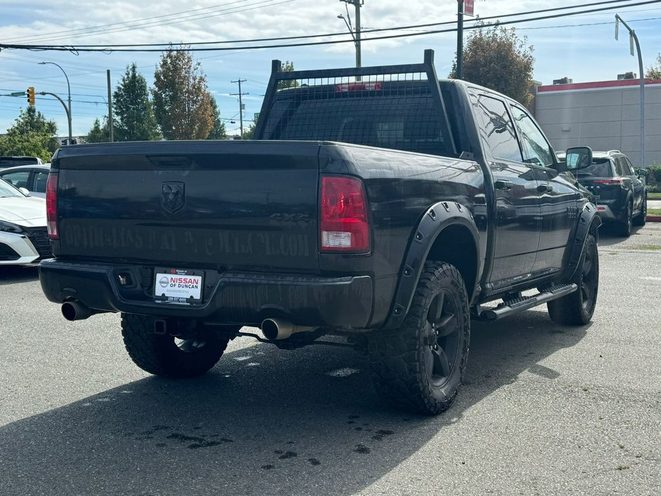 2019 Ram 1500 Classic Express Blackout Crew Cab 4x4 | 5.7L Hemi-5