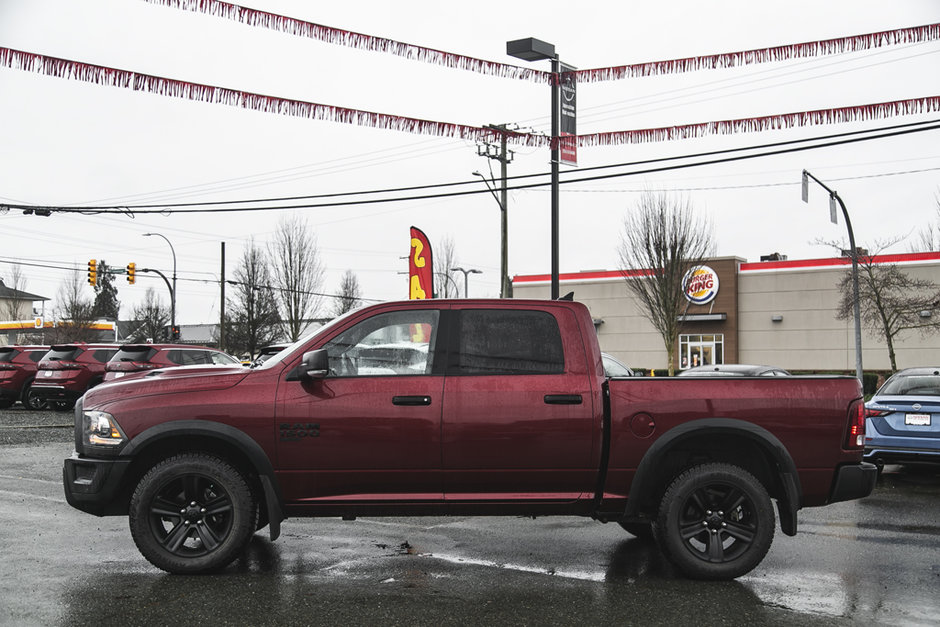 2022 Ram 1500 Classic Warlock Crew Cab 4x4 | 8.4 Uconnect | Carplay-4