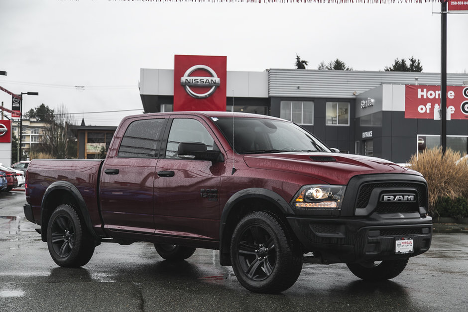 2022 Ram 1500 Classic Warlock Crew Cab 4x4 | 8.4 Uconnect | Carplay-0