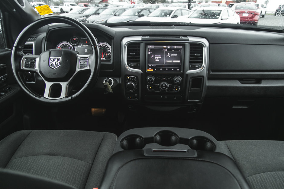 2022 Ram 1500 Classic Warlock Crew Cab 4x4 | 8.4 Uconnect | Carplay-17