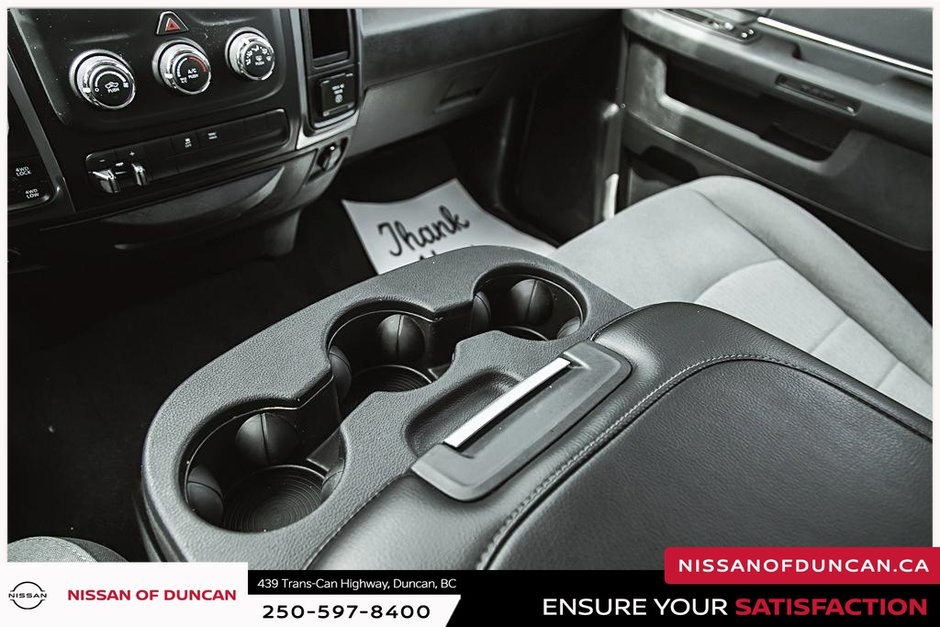 2022 Ram 1500 Classic SLT-36