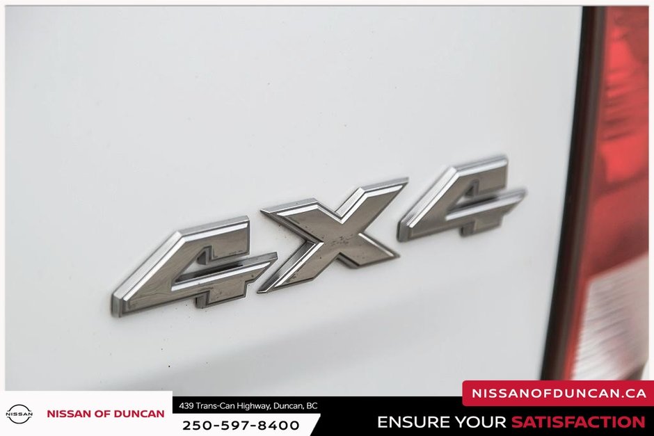 2022 Ram 1500 Classic SLT-11