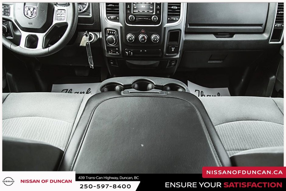 2022 Ram 1500 Classic SLT-24