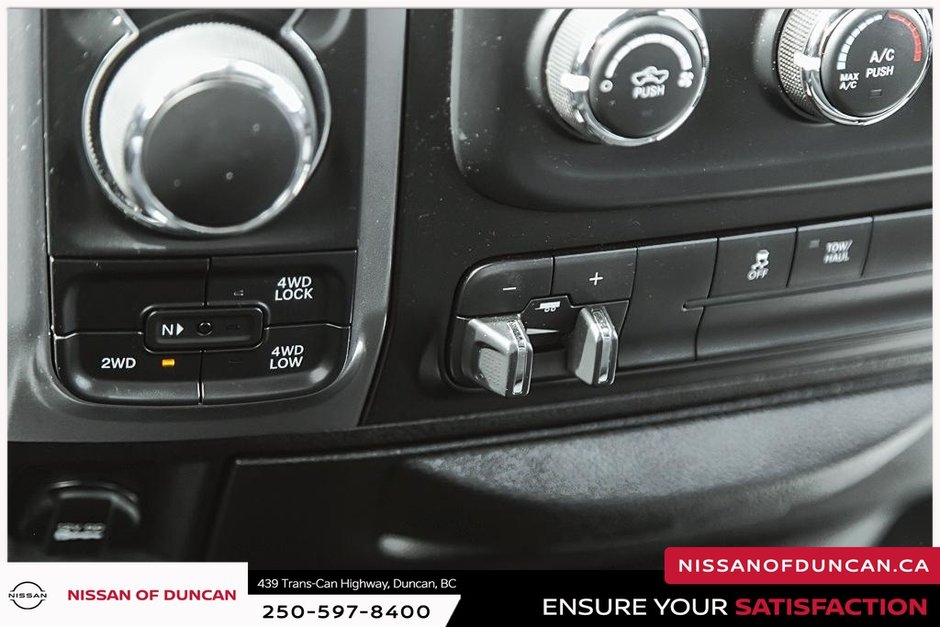 2022 Ram 1500 Classic SLT-35