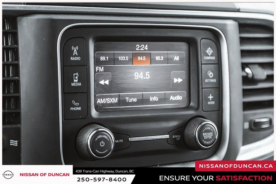 2022 Ram 1500 Classic SLT-22