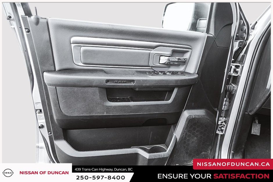 2022 Ram 1500 Classic SLT-8