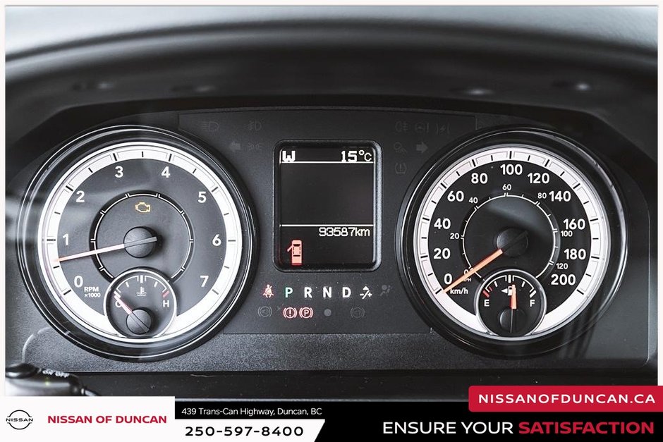 2017 Ram 1500 SXT-23