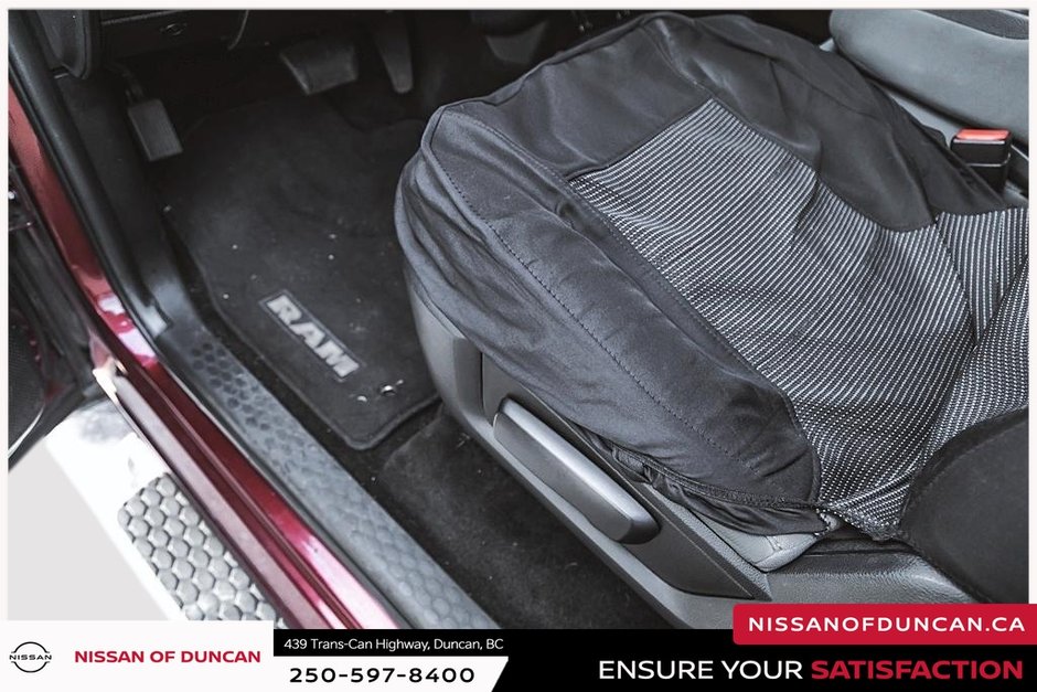 2017 Ram 1500 SXT-13