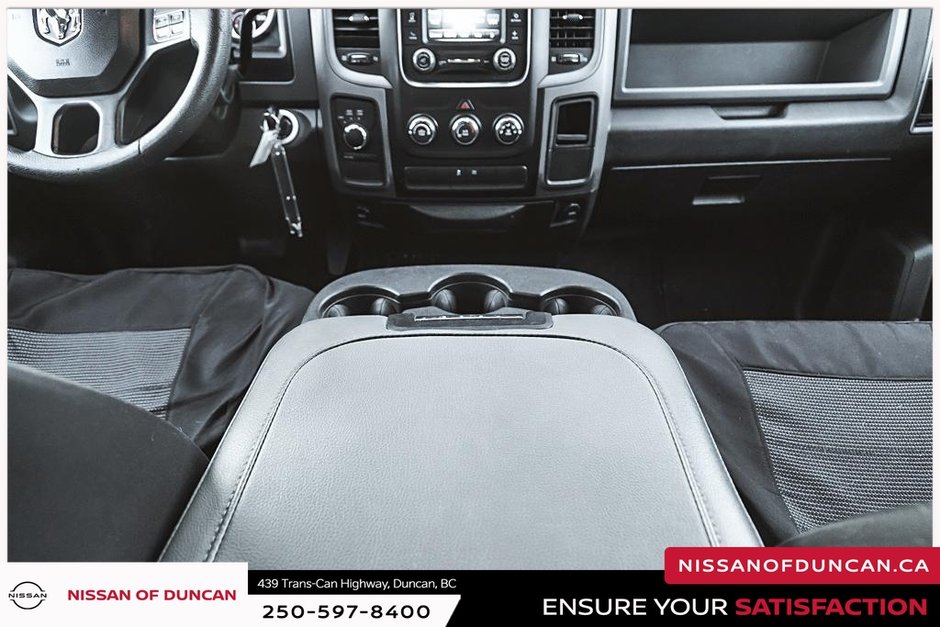 2017 Ram 1500 SXT-21