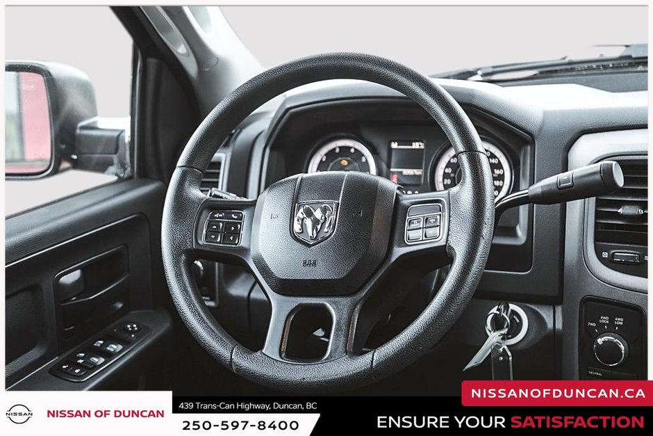 2017 Ram 1500 SXT-18