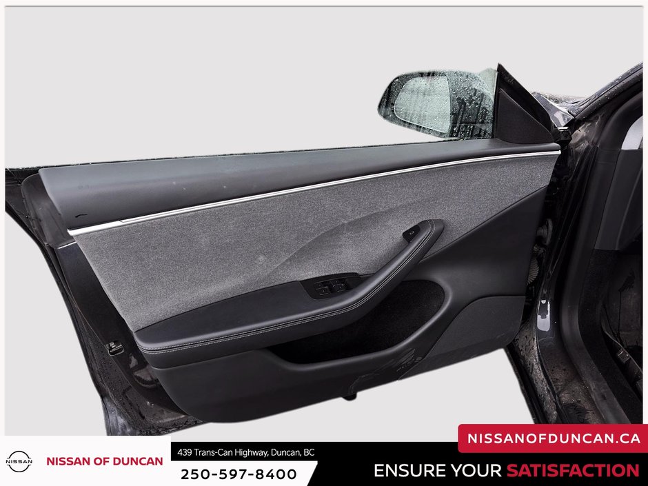 2025 Tesla MODEL 3 STANDARD-10
