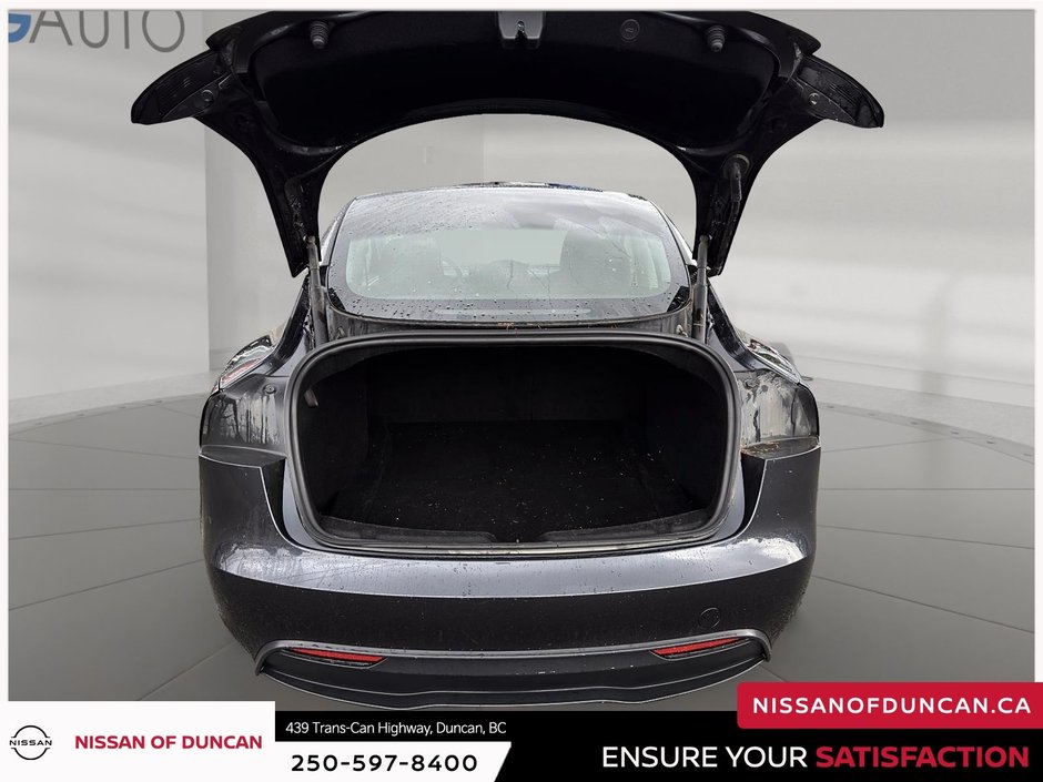 2025 Tesla Model 3 Long Range-5