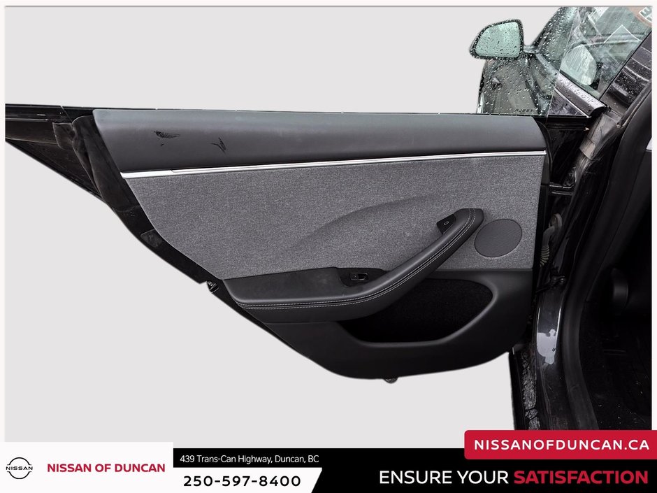 2025 Tesla Model 3 Long Range-9