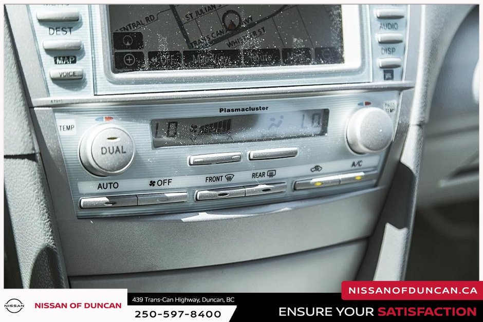 2009 Toyota Camry Hybrid XSE-25