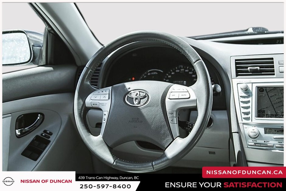 2009 Toyota Camry Hybrid XSE-15