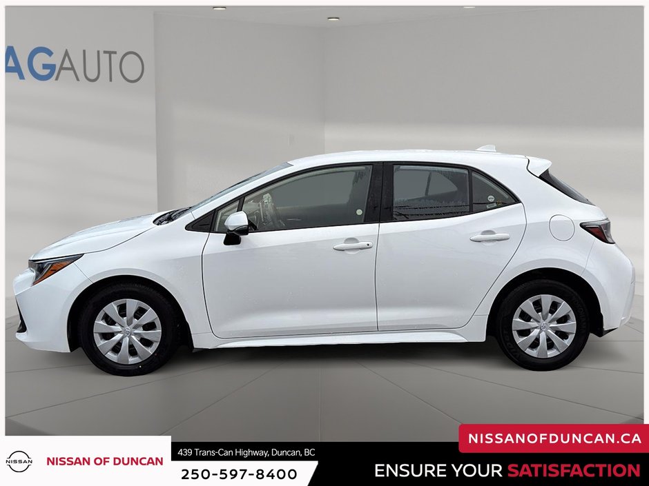 2021 Toyota Corolla Hatchback LE-4