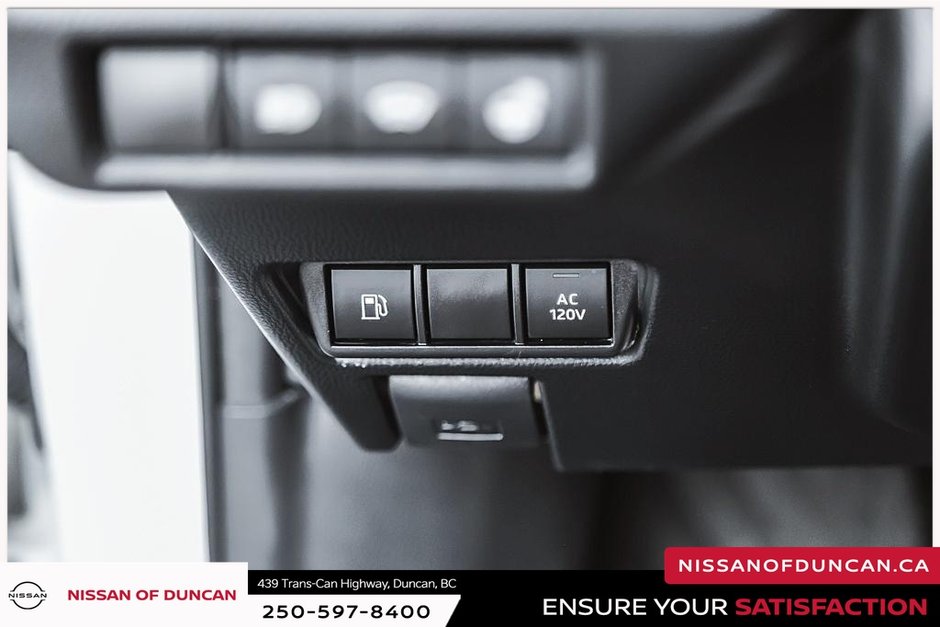 2024 Toyota Prius Prime SE-24