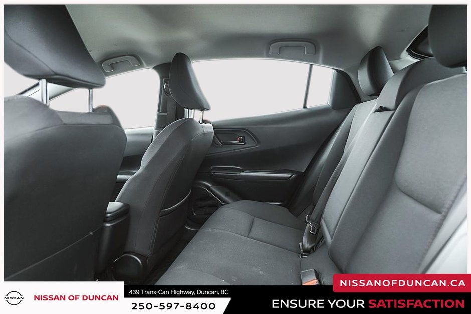 2024 Toyota Prius Prime SE-16