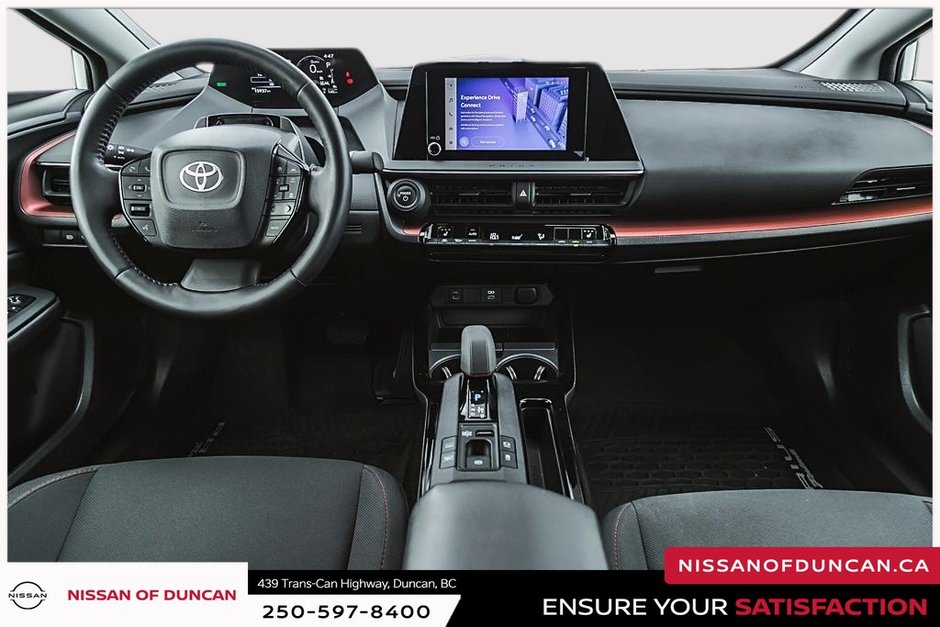 2024 Toyota Prius Prime SE-17