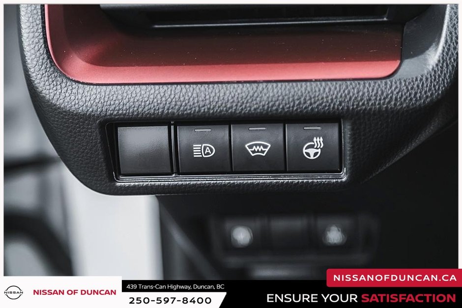 2024 Toyota Prius Prime SE-23