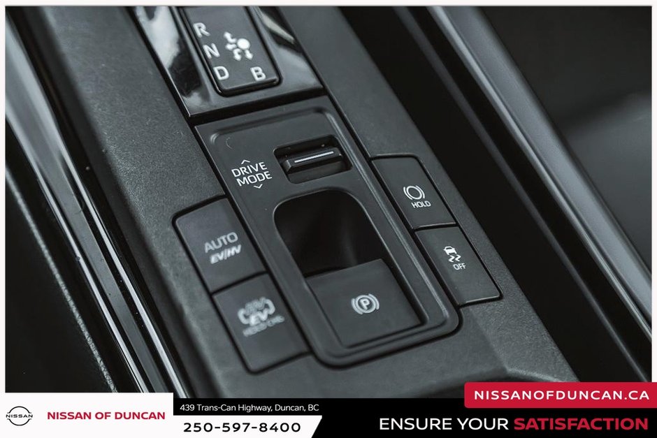 2024 Toyota Prius Prime SE-34