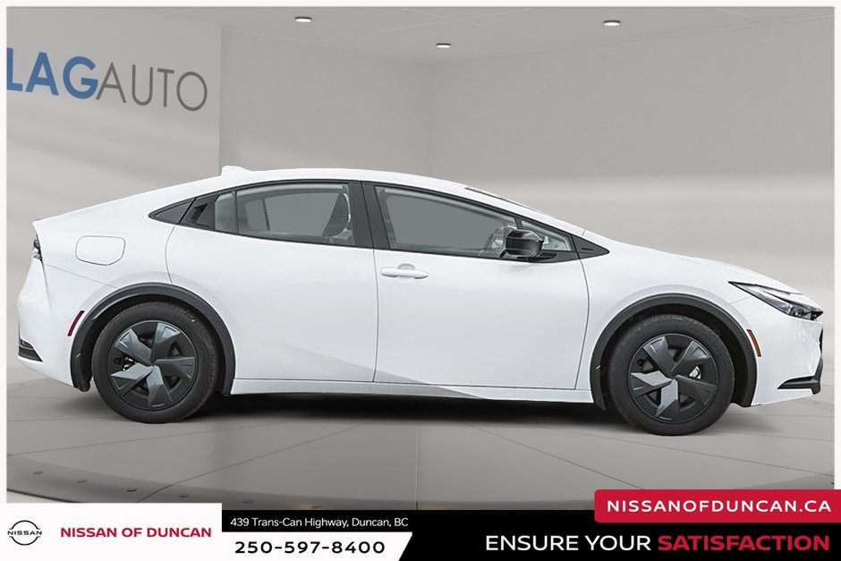 2024 Toyota Prius Prime SE-6