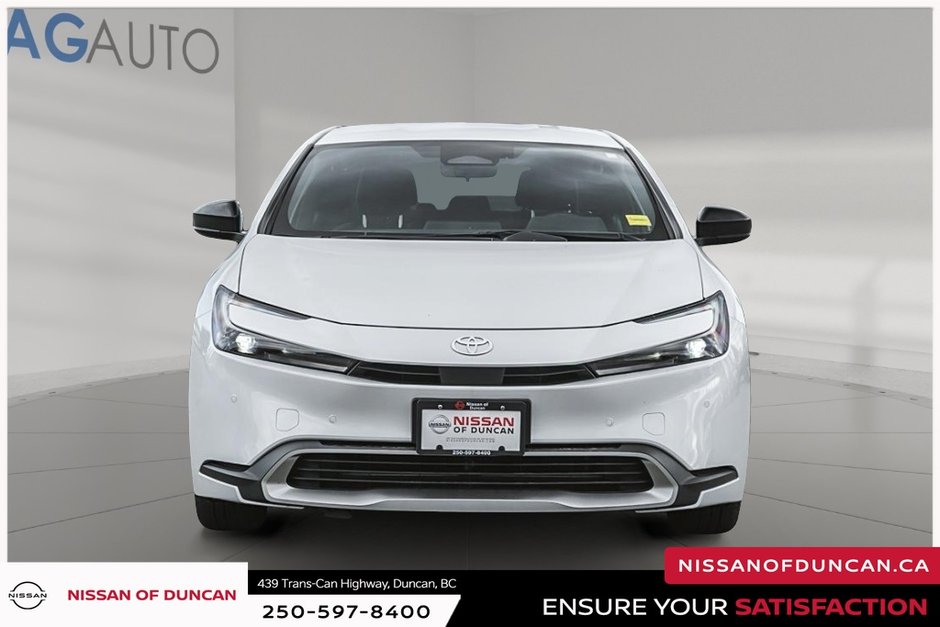 2024 Toyota Prius Prime SE-8