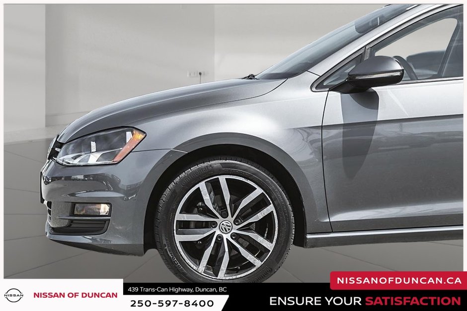 2016 Volkswagen Golf Sportwagon Trendline-1
