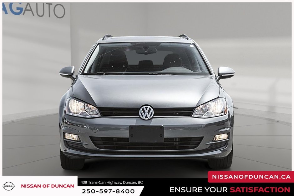 2016 Volkswagen Golf Sportwagon Trendline-9