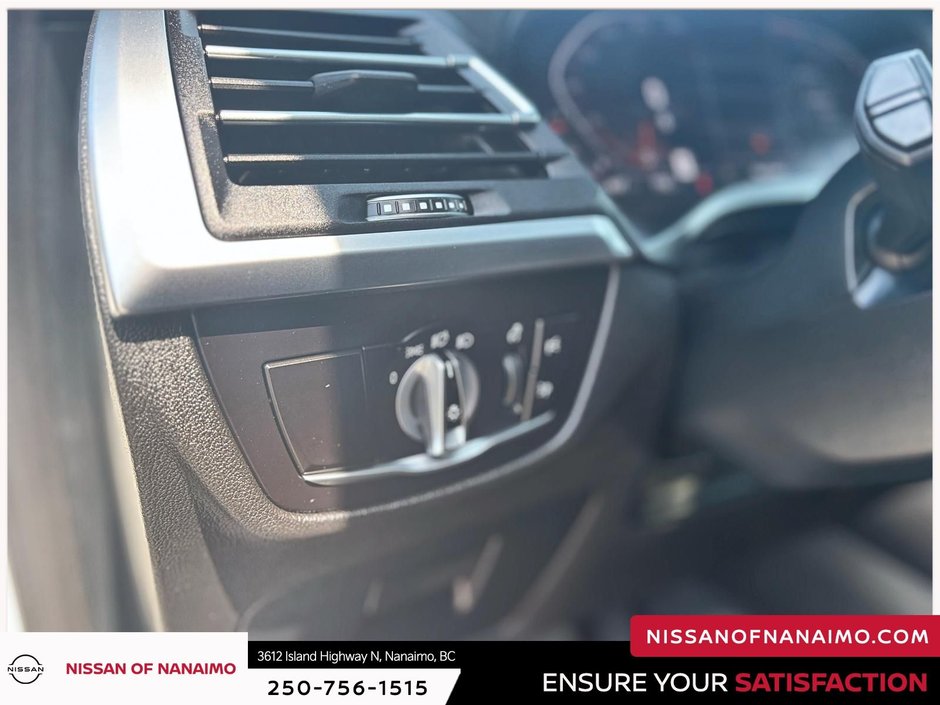 2023 BMW X3 XDrive30i-38