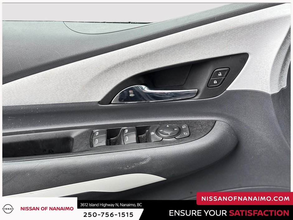 2020 Chevrolet Bolt EV LT-32