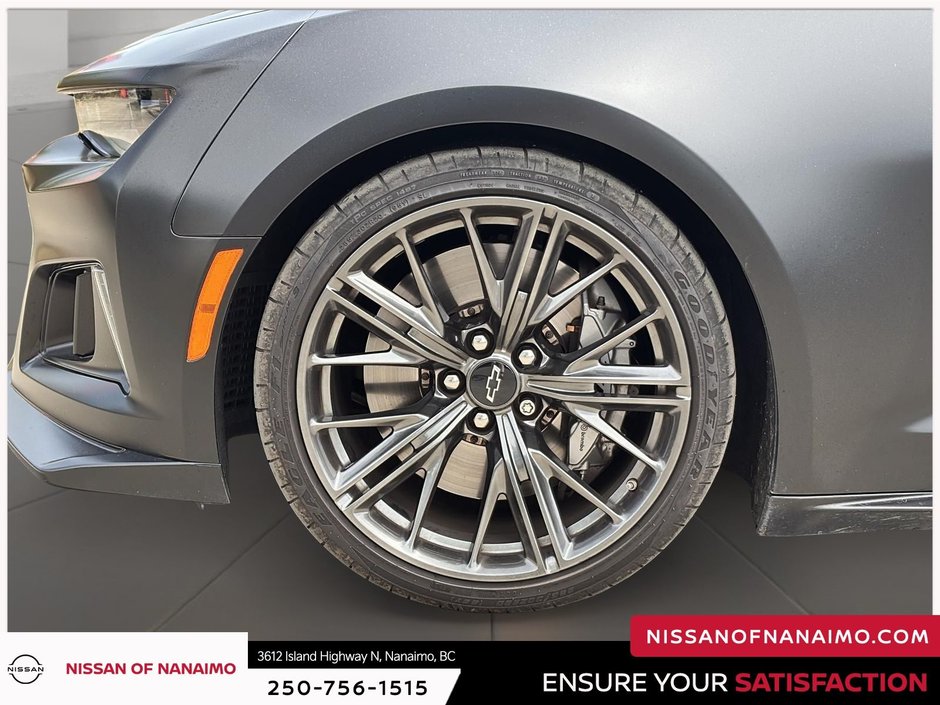 2020 Chevrolet Camaro ZL1-35